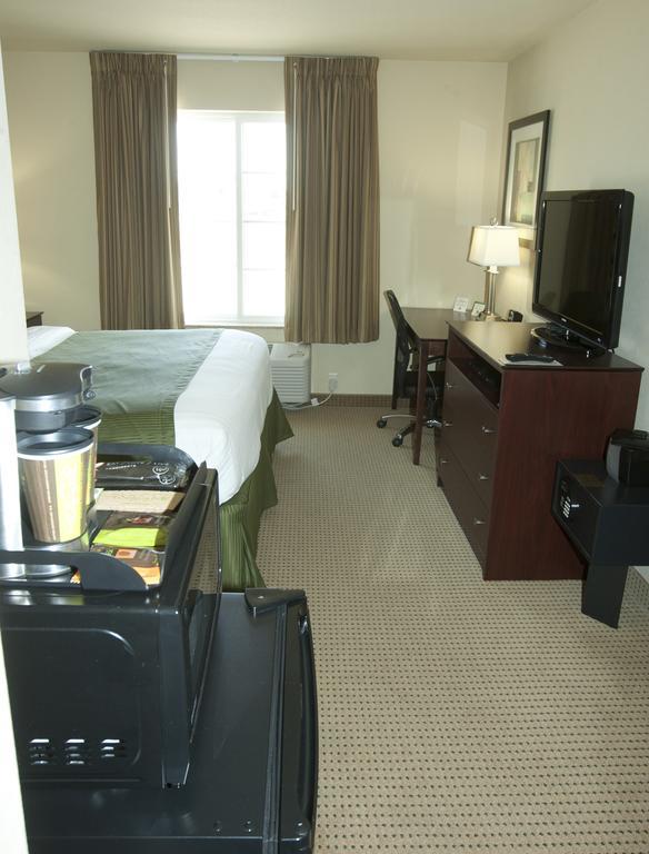 Cobblestone Inn & Suites - Langdon Exteriér fotografie