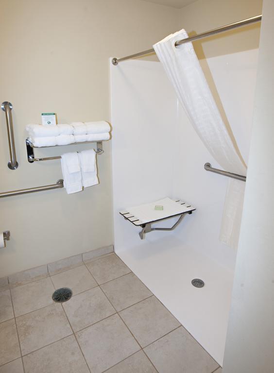 Cobblestone Inn & Suites - Langdon Exteriér fotografie