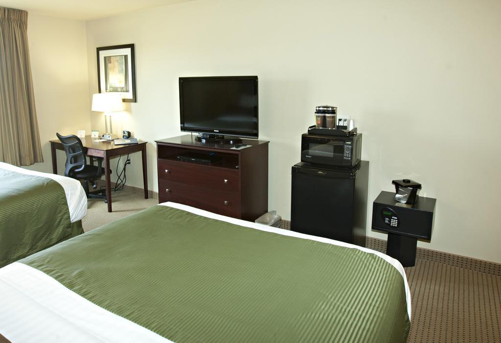 Cobblestone Inn & Suites - Langdon Exteriér fotografie