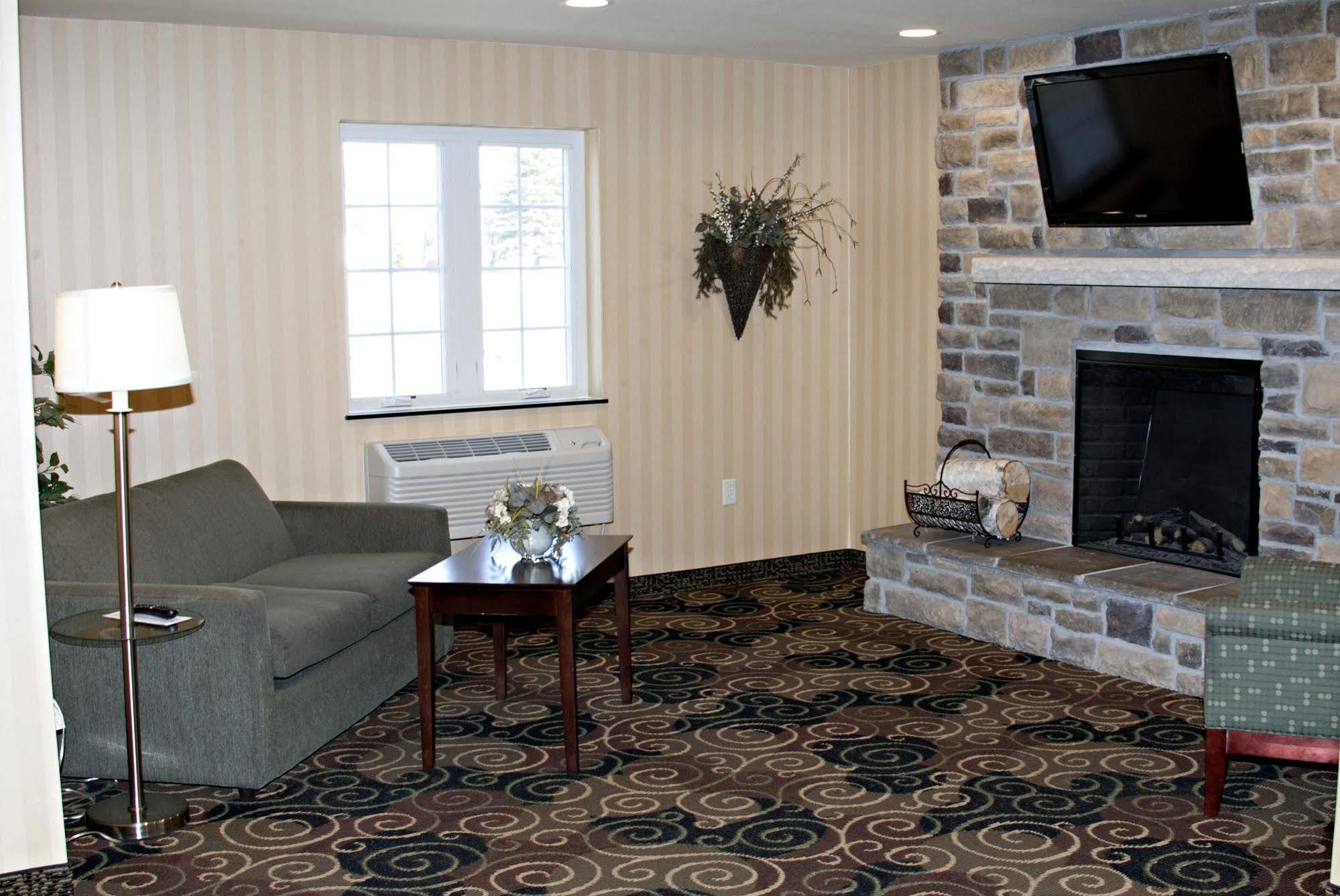 Cobblestone Inn & Suites - Langdon Exteriér fotografie